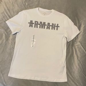 Never Worn Men’s Armani Exchange Tee - Med